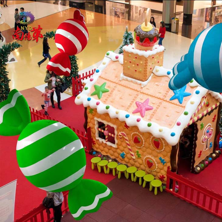 Різдвяні прикраси